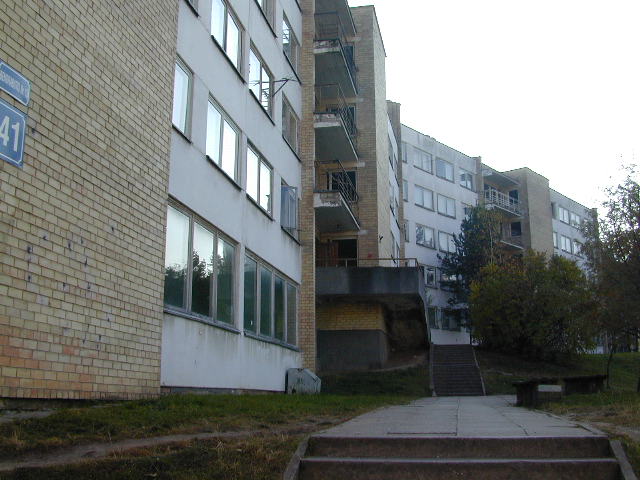 Saulėtekio al. 41, Vilnius