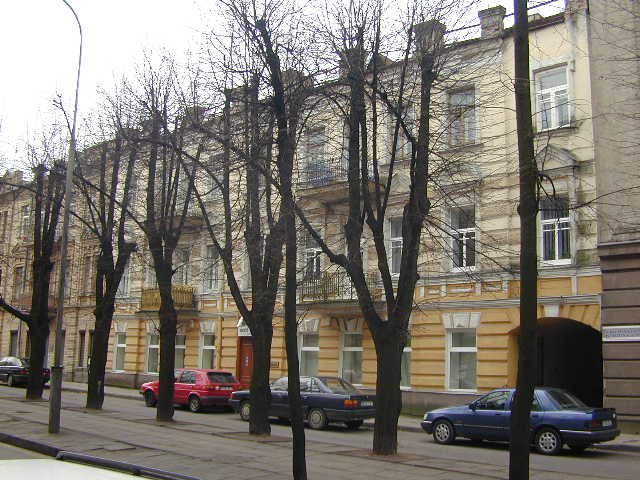 Šermukšnių g. 1, Vilnius