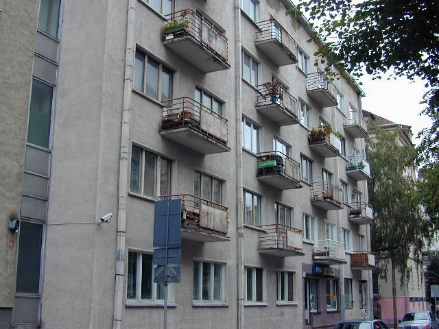 Šermukšnių g. 8, Vilnius