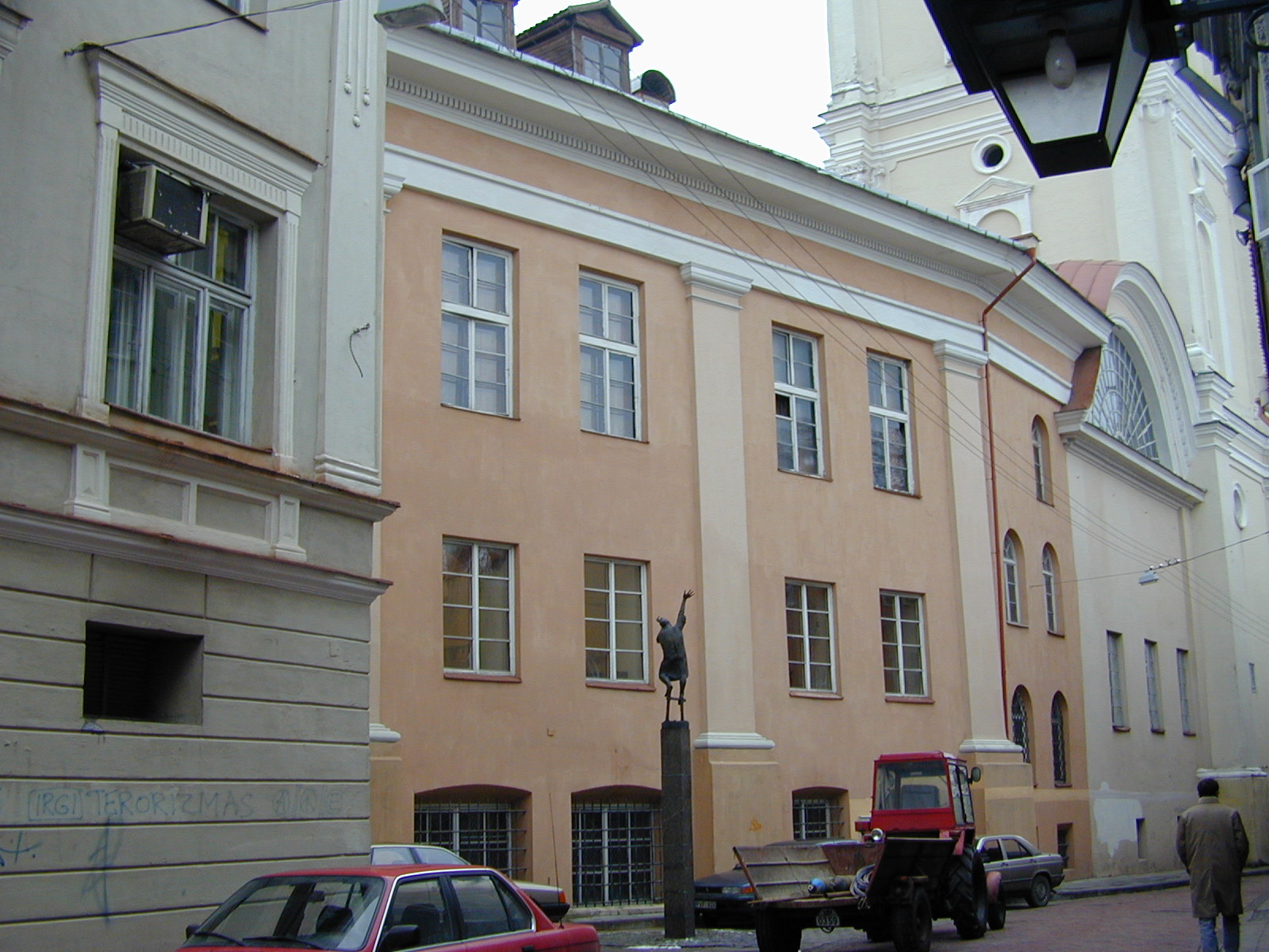 Šv. Jono g. 12, Vilnius