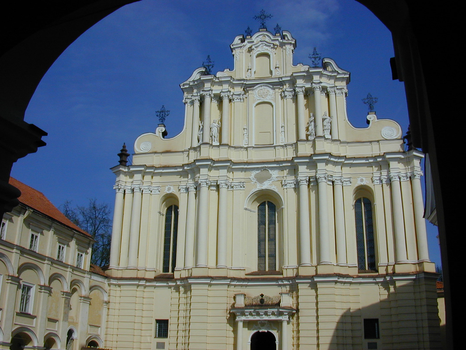 Šv. Jono g. 12, Vilnius