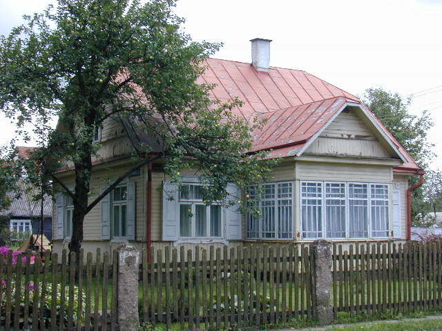 Švarioji g. 11, Vilnius