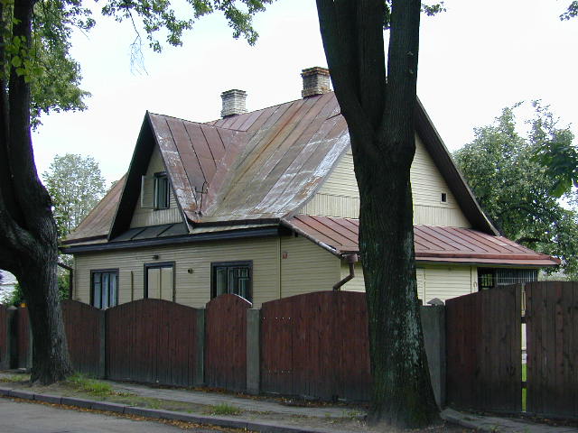 Švarioji g. 15, Vilnius