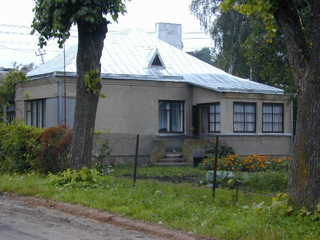 Švarioji g. 32, Vilnius