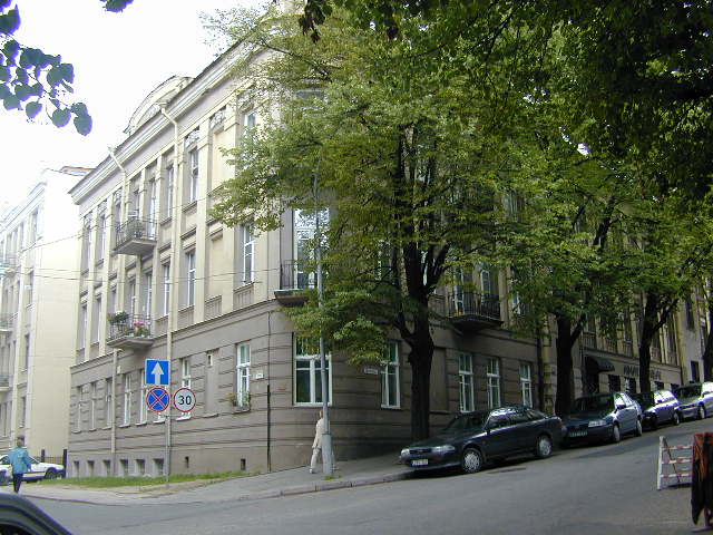 Teatro g. 10, Vilnius