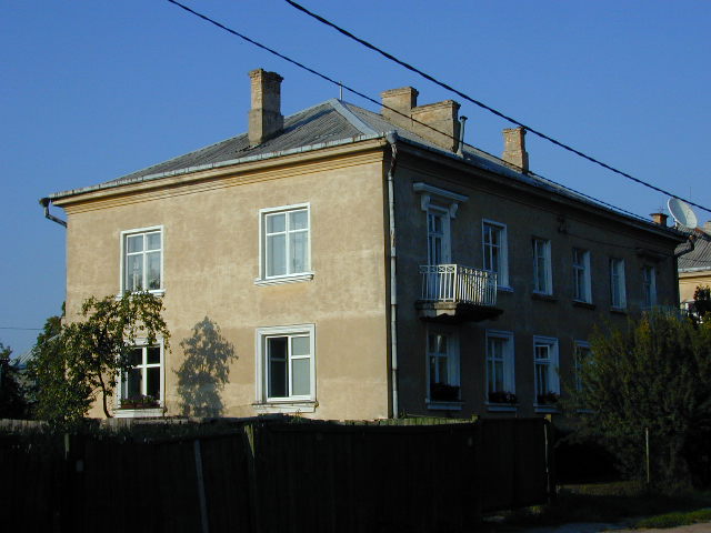 Treniotos g. 11, Vilnius