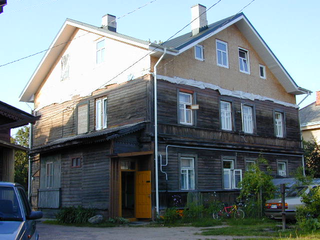 Treniotos g. 16, Vilnius