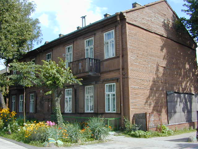 Treniotos g. 38, Vilnius