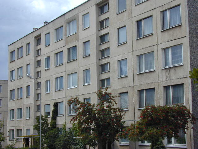 Tujų g. 15, Vilnius