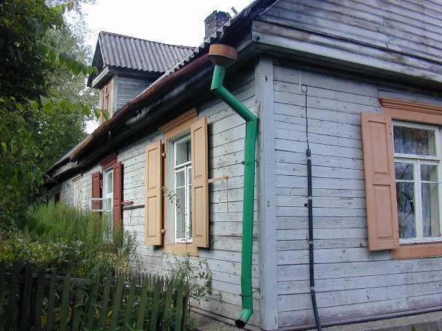 Vaivorykštės g. 6, Vilnius