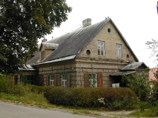 Varšuvos g. 8, Vilnius