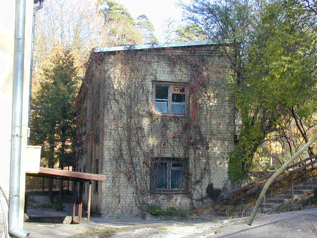 Vasaros g. 5, Vilnius