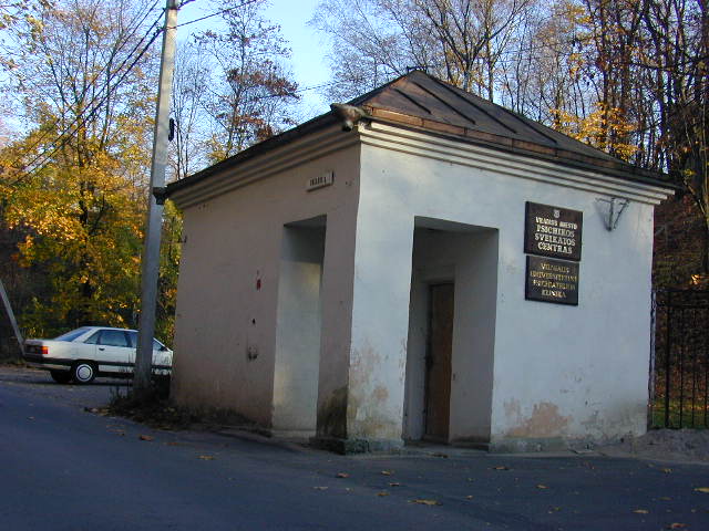 Vasaros g. 5, Vilnius