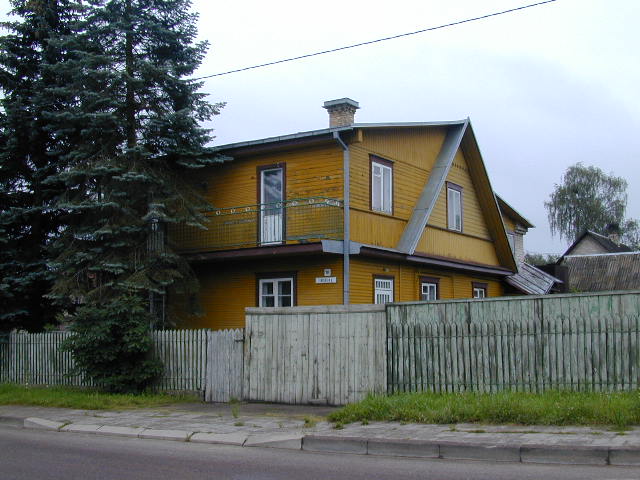 Žalioji g. 13, Vilnius