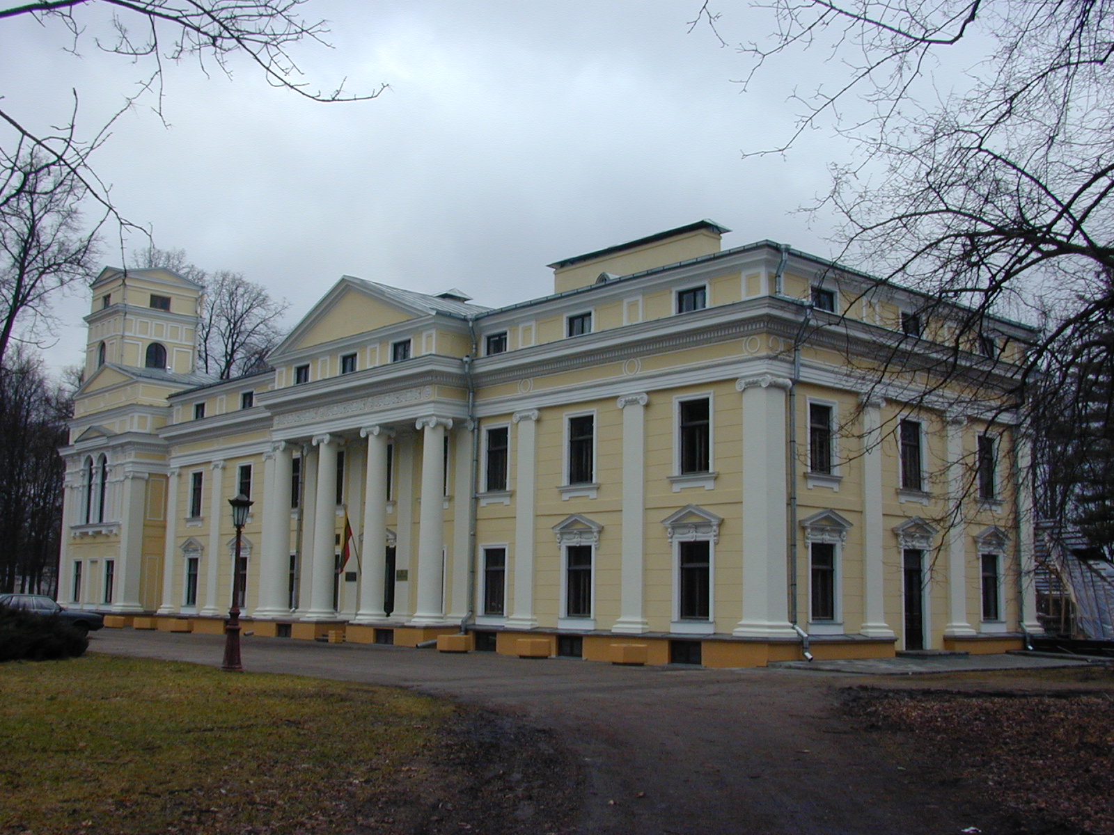 Žaliųjų Ežerų g. 49, Vilnius